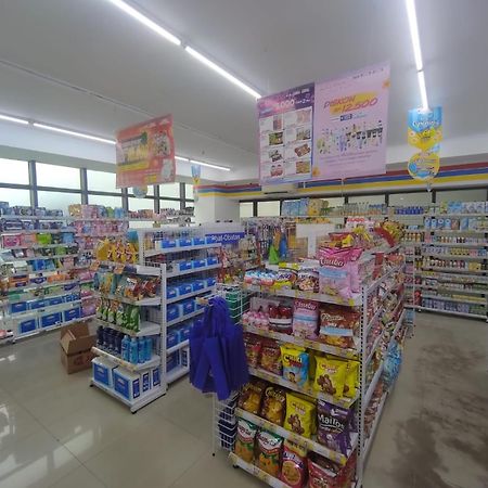 Padina Suites Tangerang Dış mekan fotoğraf